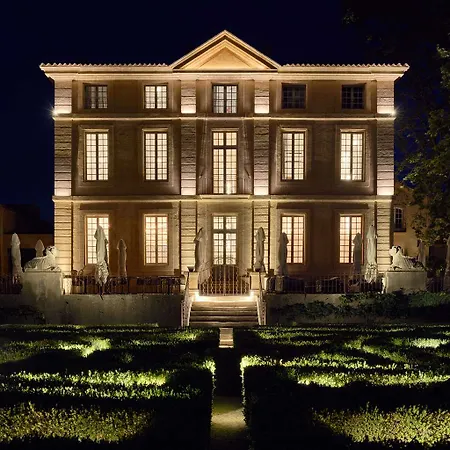 Отель Chateau De La Gaude